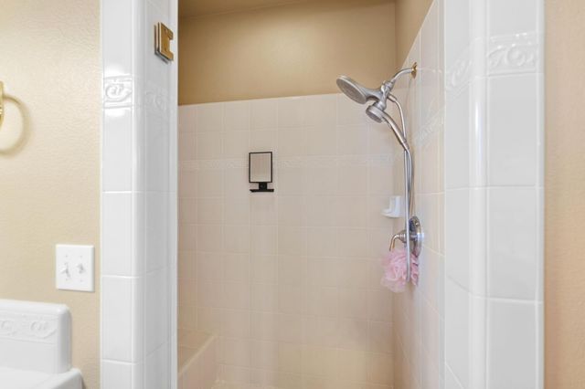 3141 Serena Avenue, Clovis, CA 93619