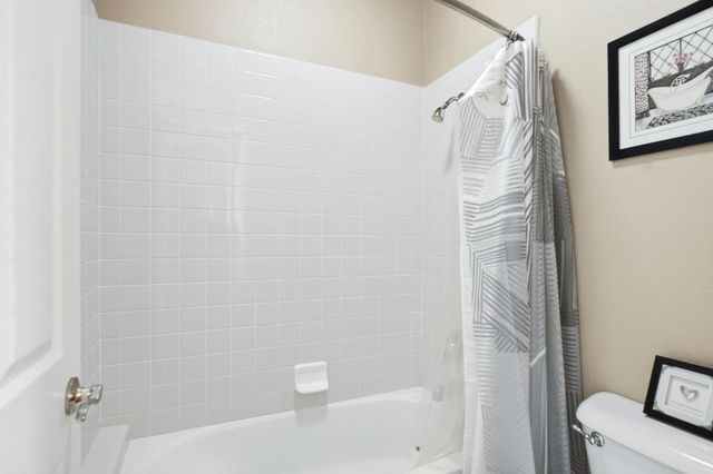 3141 Serena Avenue, Clovis, CA 93619