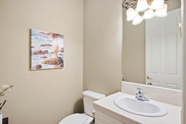 3141 Serena Avenue, Clovis, CA 93619