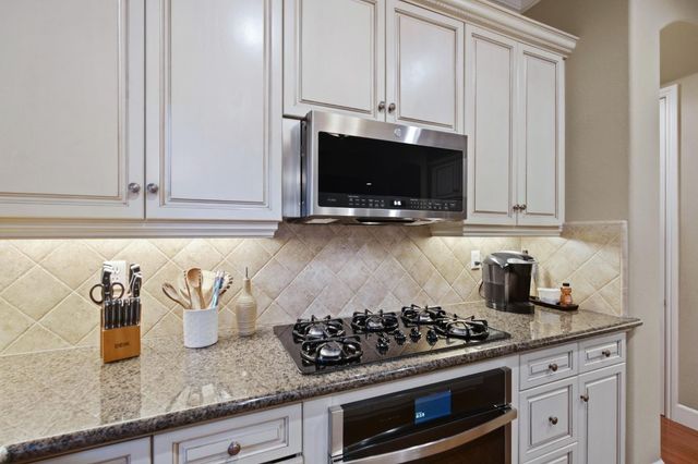 3141 Serena Avenue, Clovis, CA 93619