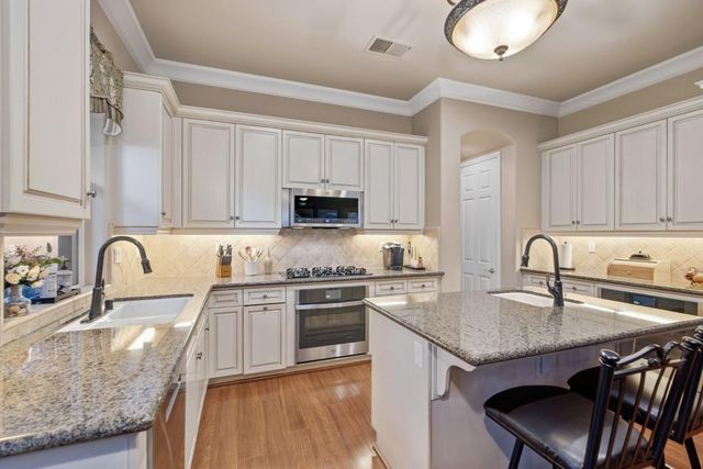 3141 Serena Avenue, Clovis, CA 93619