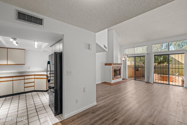 3972 N Paseo De Las Canchas, Tucson, AZ 85716