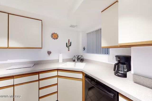 3972 N Paseo De Las Canchas, Tucson, AZ 85716