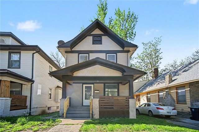 5243 Lyon Avenue, Kansas City, MO 64123