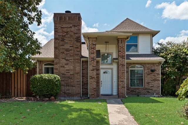 1108 Southpointe Drive, Desoto, TX 75115