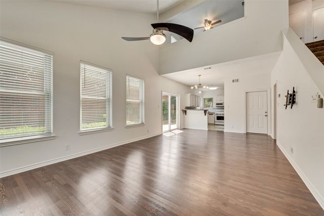 1108 Southpointe Drive, Desoto, TX 75115