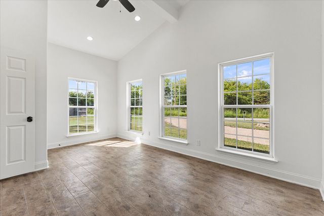 1492 Van Zandt County Road 3502, Wills Point, TX 75169