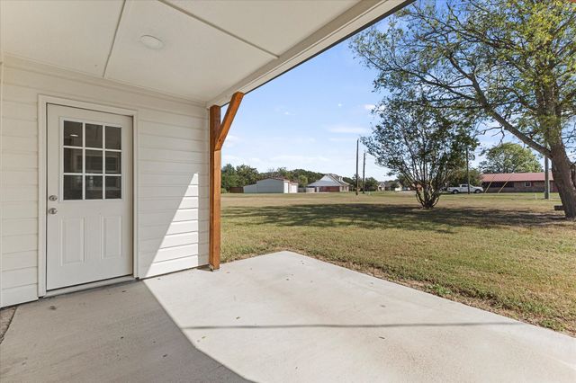 1492 Van Zandt County Road 3502, Wills Point, TX 75169