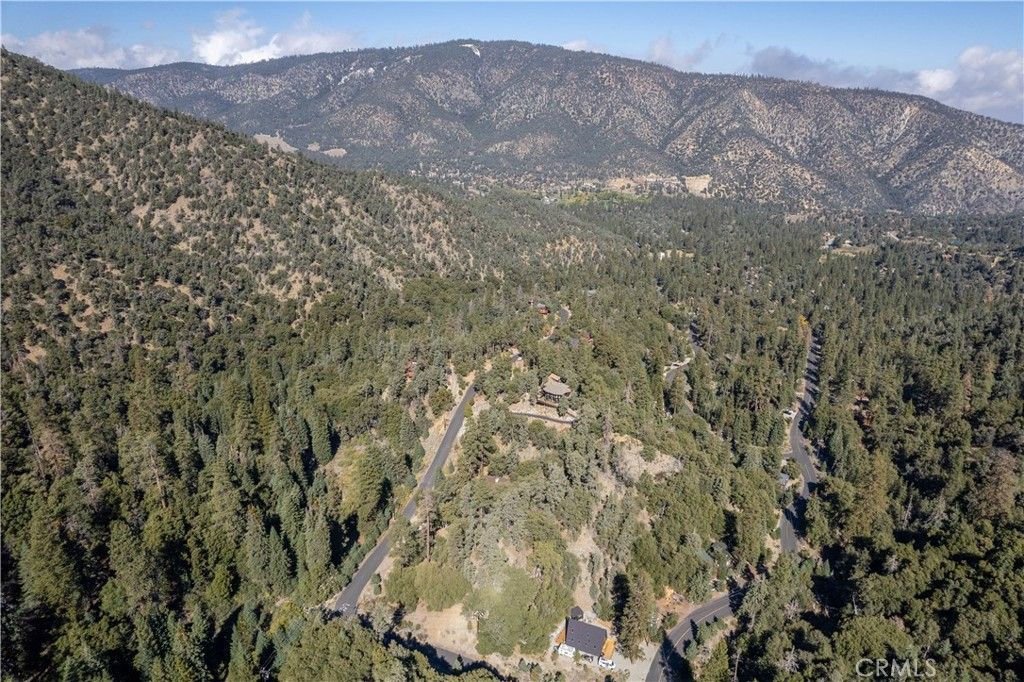 Image 7 of property listing at 1216 Banff Drive, Pine Mountain Club, CA 93222