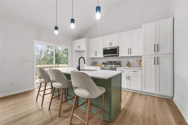1674 Mary George Avenue NW, Atlanta, GA 30318