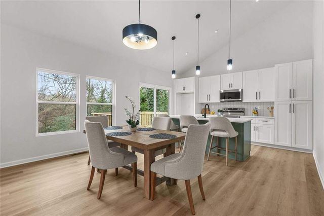 1674 Mary George Avenue NW, Atlanta, GA 30318