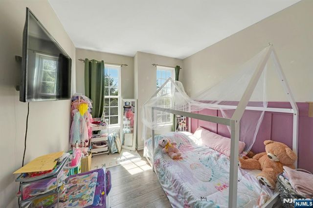 1 Clover Lane 101, Garfield, NJ 07026
