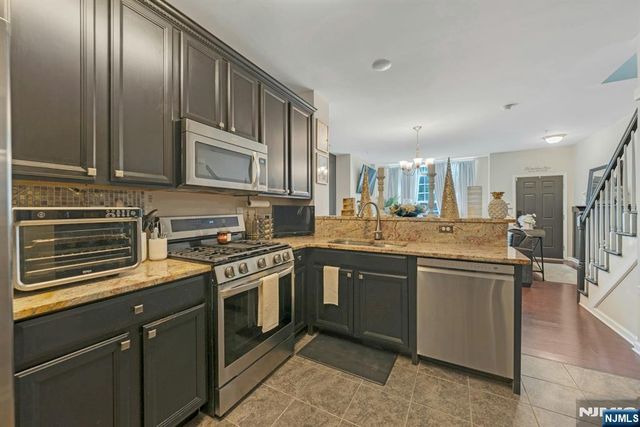 1 Clover Lane 101, Garfield, NJ 07026