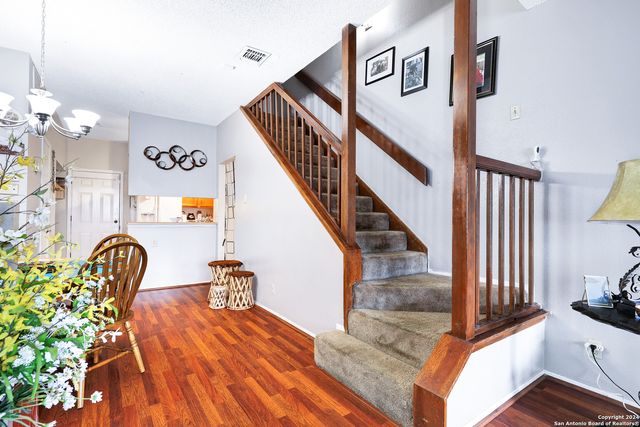 1823 Garys Park, San Antonio, TX 78247