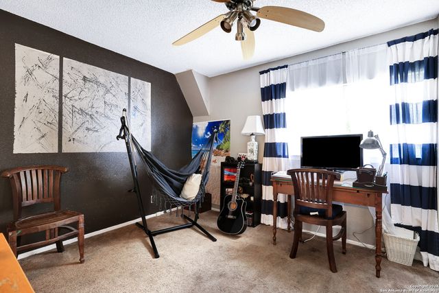 1823 Garys Park, San Antonio, TX 78247