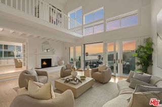 143 Ocean Avenue Ext, Santa Monica, CA 90402