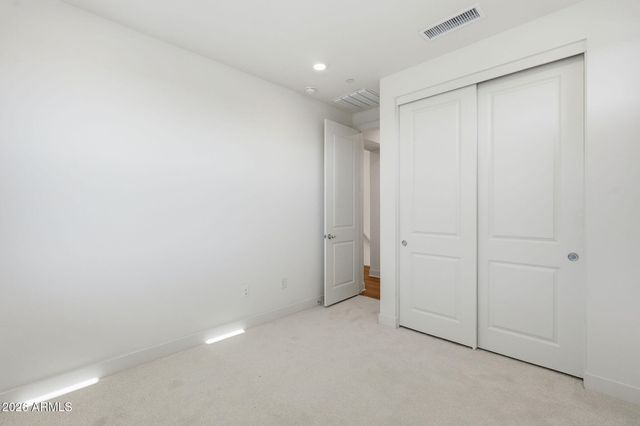 2121 W SONORAN DESERT Drive 75, Phoenix, AZ 85085