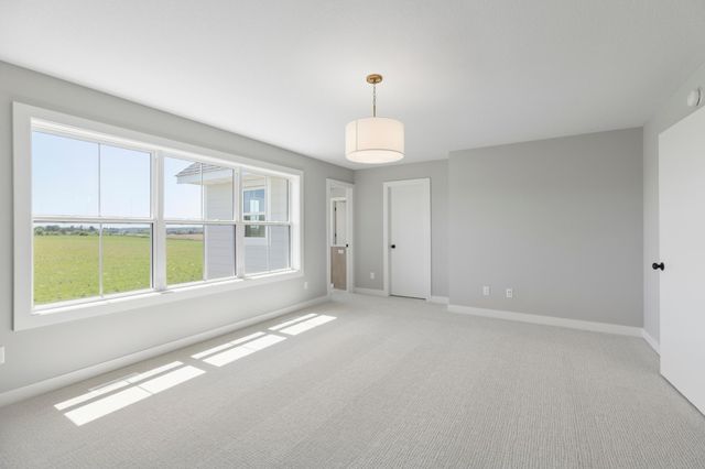 10409 Blackmoor Road, Woodbury, MN 55129