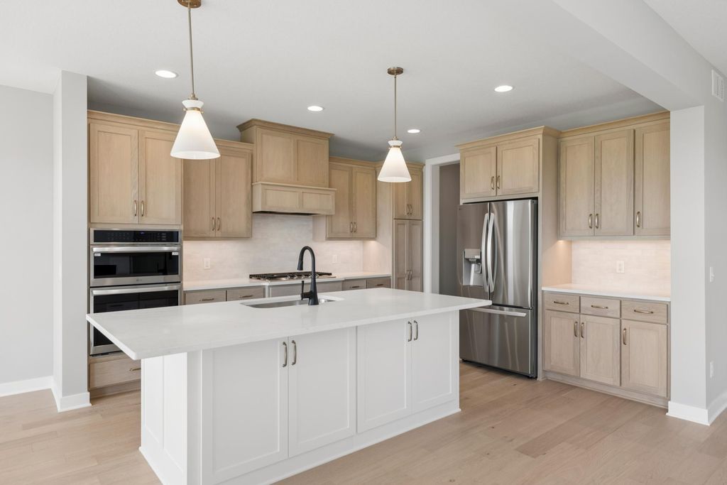 10409 Blackmoor Road, Woodbury, MN 55129 — photo 5