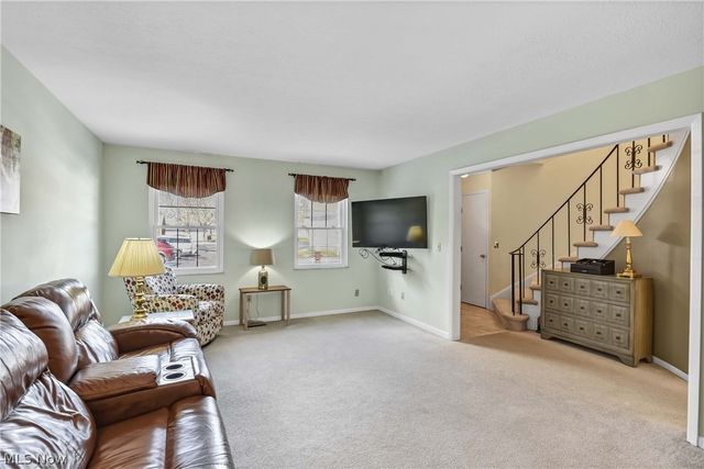 3720 Addington Court M177, Fairview Park, OH 44126