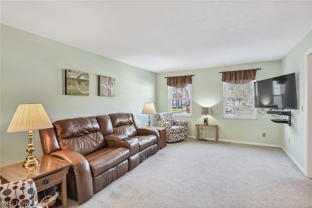 3720 Addington Court M177, Fairview Park, OH 44126