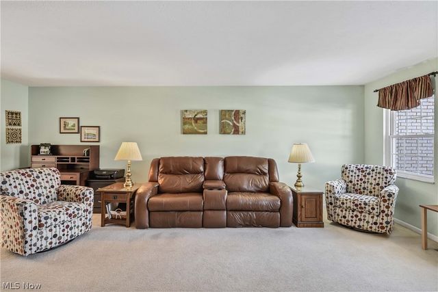 3720 Addington Court M177, Fairview Park, OH 44126