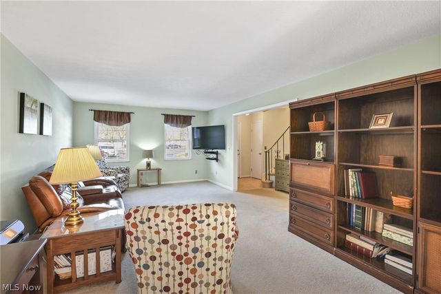 3720 Addington Court M177, Fairview Park, OH 44126