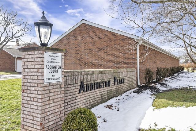 3720 Addington Court M177, Fairview Park, OH 44126