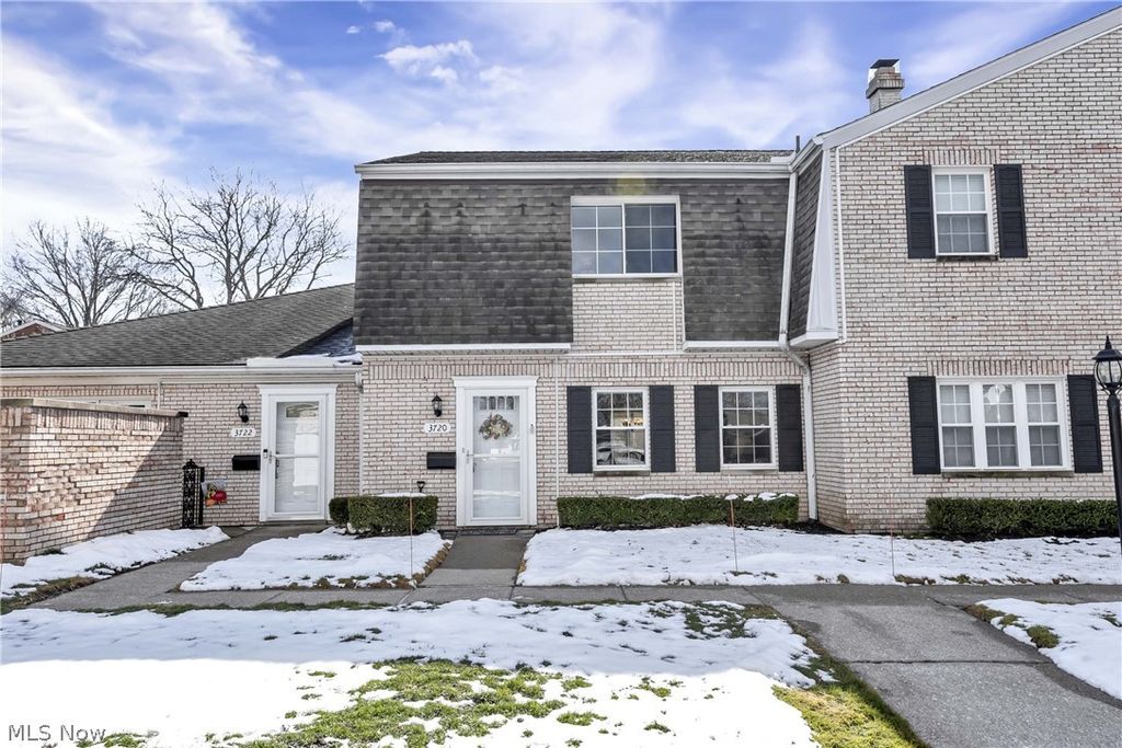 3720 Addington Court M177, Fairview Park, OH 44126