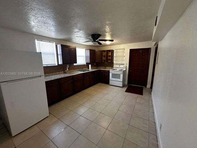 2221 NW 6th Ct, Fort Lauderdale, FL 33311