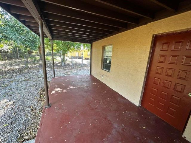 2221 NW 6th Ct, Fort Lauderdale, FL 33311