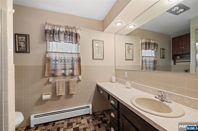 191 Pershing Road, Clifton, NJ 07013