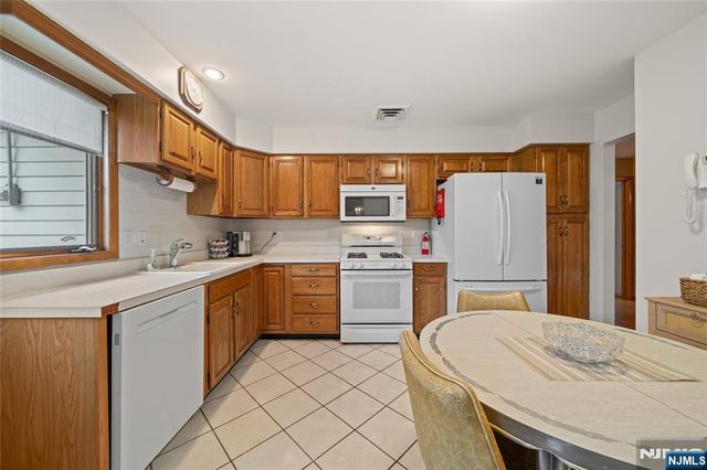 191 Pershing Road, Clifton, NJ 07013