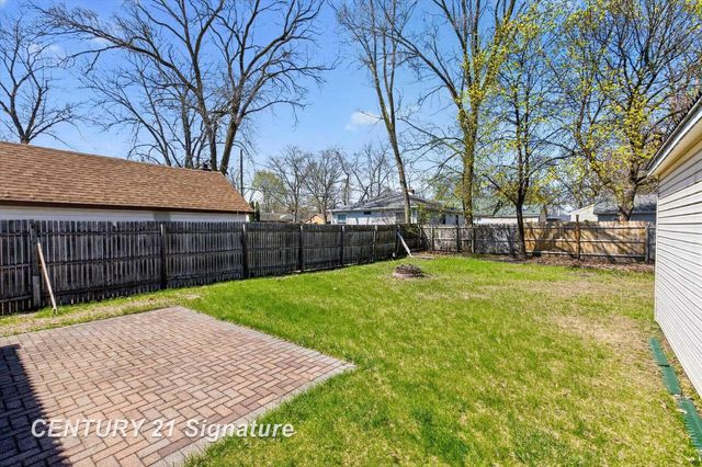 1307 E Haley Road, Midland, MI 48642