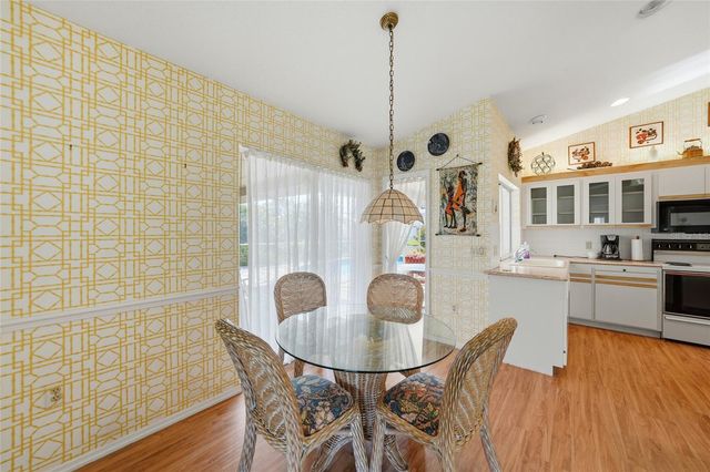 401 FIRETHORN AVENUE, Englewood, FL 34223