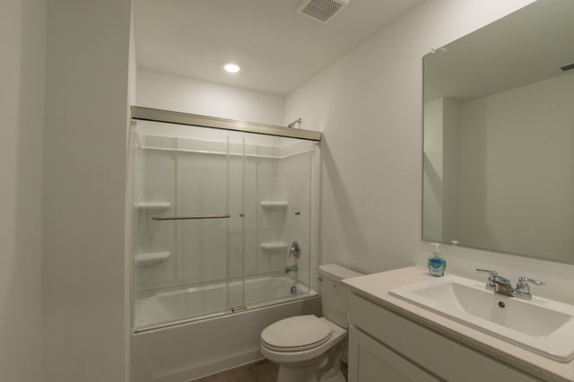 1605 Parliar Street, Mckinney, TX 75071