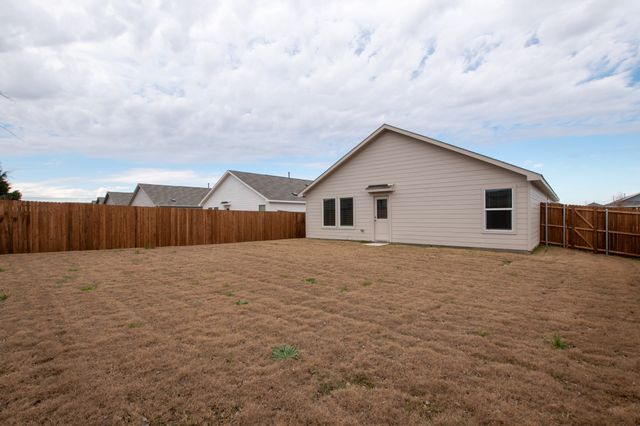 1605 Parliar Street, Mckinney, TX 75071