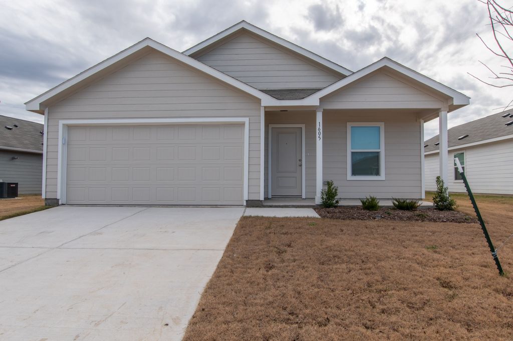 1605 Parliar Street, Mckinney, TX 75071