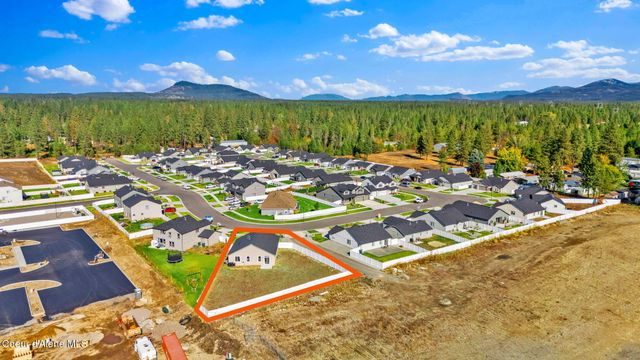 16167 N Hadley LOOP, Rathdrum, ID 83858
