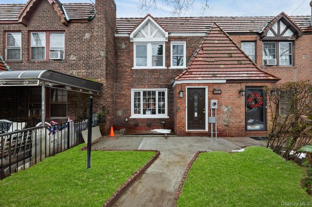 17918 Selover Road, Saint Albans, NY 11434