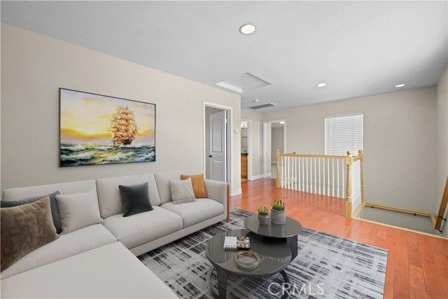 2057 Bush, Santa Ana, CA 92706