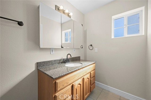 2057 Bush, Santa Ana, CA 92706