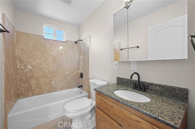 2057 Bush, Santa Ana, CA 92706