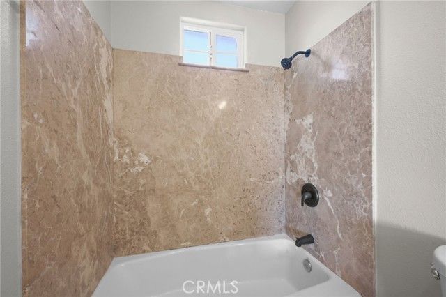 2057 Bush, Santa Ana, CA 92706