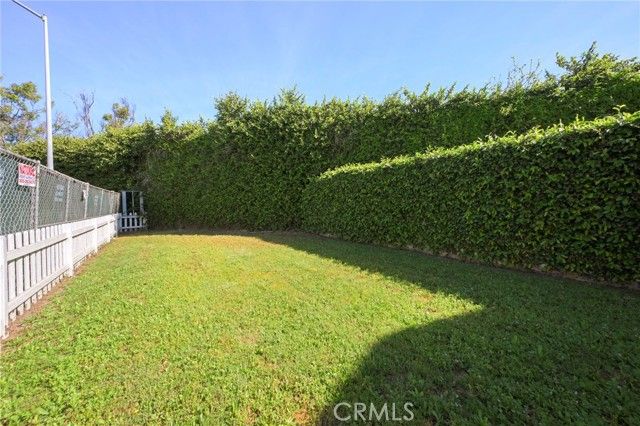 2057 Bush, Santa Ana, CA 92706