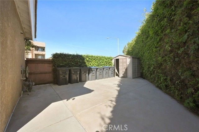 2057 Bush, Santa Ana, CA 92706