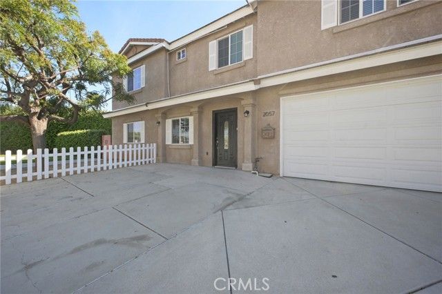 2057 Bush, Santa Ana, CA 92706