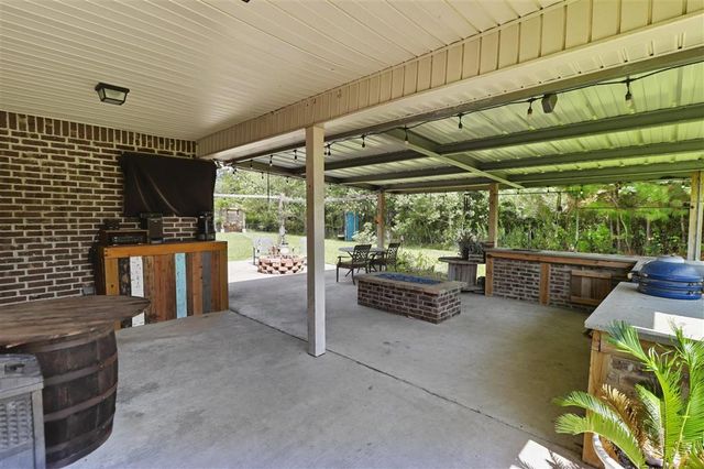 27 Walker Creek Dr Drive, Sulphur, LA 70663