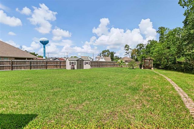 27 Walker Creek Dr Drive, Sulphur, LA 70663