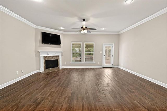 27 Walker Creek Dr Drive, Sulphur, LA 70663